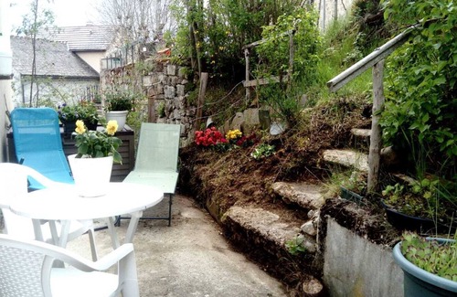 Rieutort-de-Randon House | CHEZ NIKI, your cosy gîte in the heart of the Margeride!