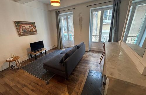 Secteur 2 Apartment | Chez Odette