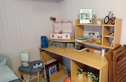 Goise-Champommier-Champclairot House | Chez Papinette, proche gare et centre, pdj compris