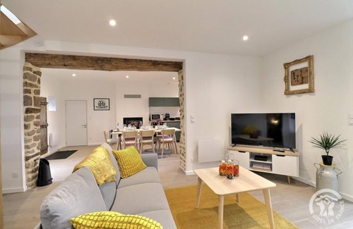 Mezieres-sur-Couesnon House | Chez Reine - MEZIERES SUR COUESNON