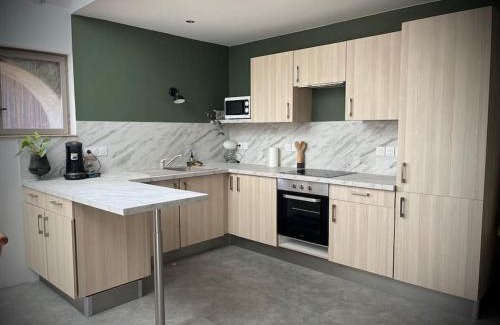 Rumilly Apartment | Chez Romain- Logis cosy proche Annecy