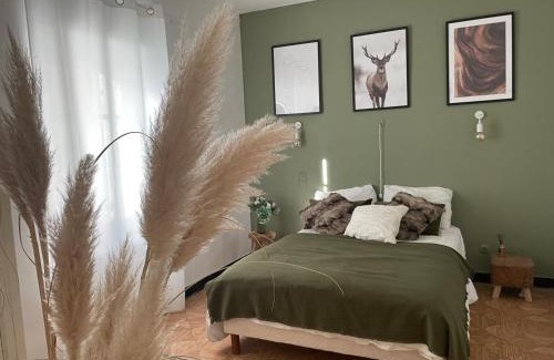 Fraisse-des-Corbieres Bed & Breakfast | Chez Tatie Ménie