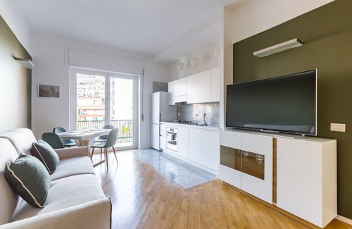 Chiaia Apartment | Chiaia Mon Amour Elegant Flat by Napoliapartments