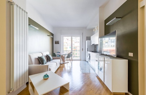 Chiaia Apartment | Chiaia Mon Amour Elegant Flat by Napoliapartments