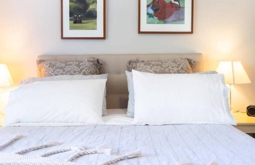 Sorrento Cottage | Chiara Oasis 4 Bedroom Cottage