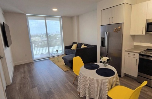 Downtown Miami Apartment | Chic 1-bed/1bath, Apartment in vibrant DownTown, Miami