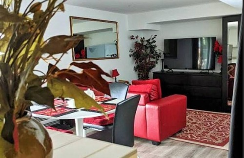 Fisherville Apartment | Chic 1-bedroom apartment in phenomenal Toronto