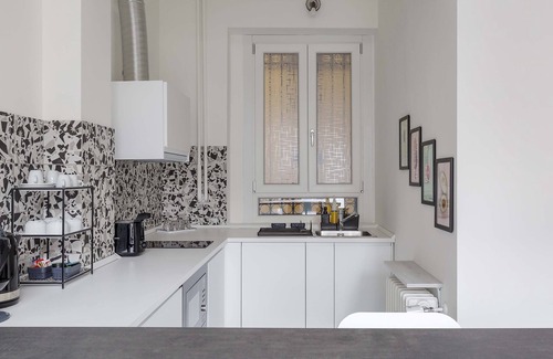 Calvairate Apartment | Chic 1-bedroom apartment with AC, WiFi in vibrant Milan