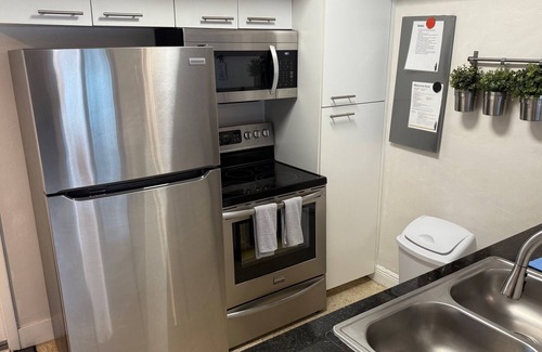 The Roads Apartment | Chic 1-bedroom apartment in amazing "The Roads" Miami with WiFi, AC, and more