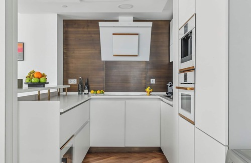 Saint-Thomas-d'Aquin Apartment | Chic 1BR Near Louvre & Musee d Orsay