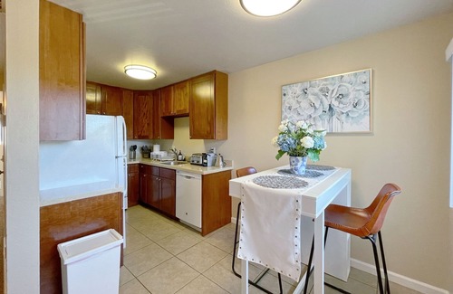 Redwood City Apartment | Chic 2 BDR apartment in Redwood City, CA