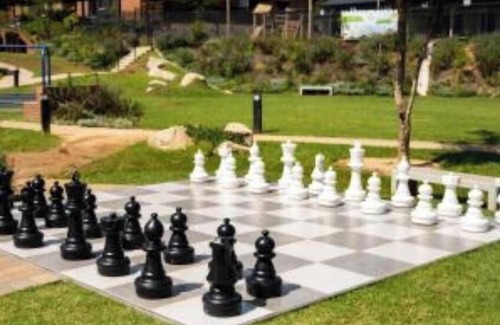 Greater Johannesburg Metropolitan Area Apartment | Chic 2-bedroom apartment with AC, WiFi in fantastic Midrand