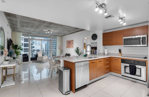 Midtown Apartment | Chic 2-bedroom apartment with AC, fitness room in fabulous Miami