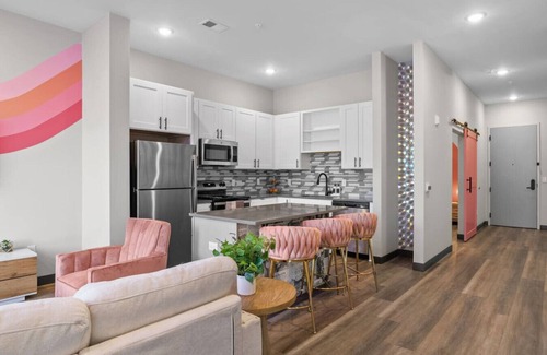 South Nashville Apartment | Chic 2BR Getaway in Downtown Nashville!