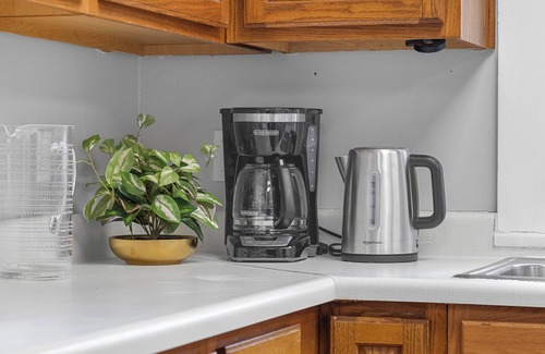 Lake Geneva House | Chic 3 bedroom Get-a-way in downtown Lake Geneva