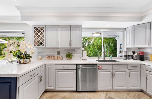 Imperial Point Villa | Chic 3 BR Villa with Private Pool – Fort Lauderdale