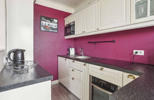 Bagneux Apartment | Chic and comfortable apart downtown