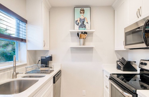 Delray Beach House | Chic and pristine home with pool - close to the beach & popular Atlantic Avenue