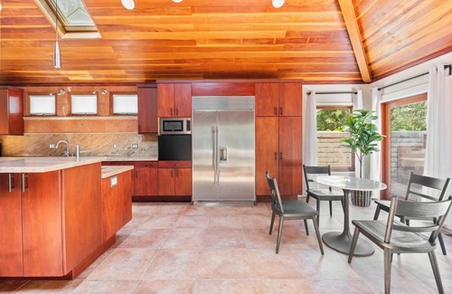 Glenoaks Canyon House | Chic and Spacious Home in Glendale