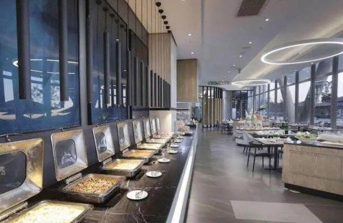 Sandown Apartment | Chic Apartment in 5 star hotel