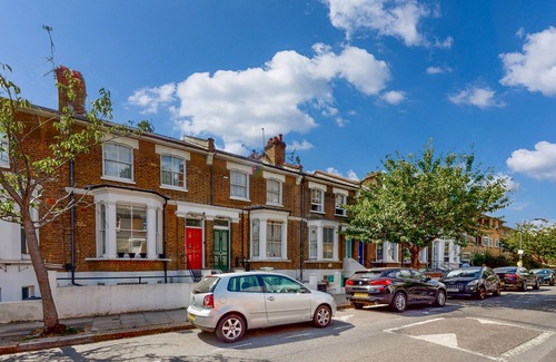 Addison Apartment | Chic Apartment Steps from Westfield London