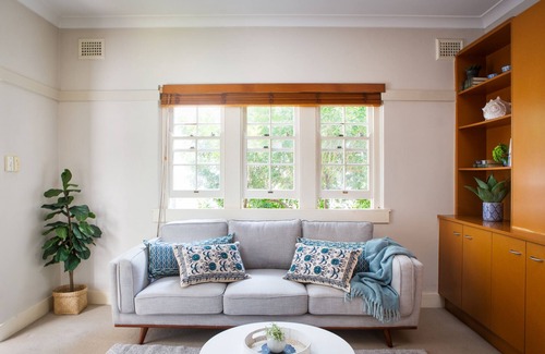 Manly Apartment | Chic Apartment with Sun Lounge Near Manly Beach
