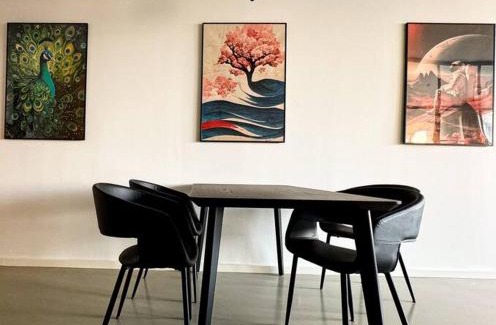 Amager Apartment | Chic Atelier with Breathtaking Waterfront