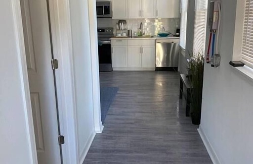 Tampa Heights Apartment | Chic Bungalow Near Armature Works & The Riverwalk