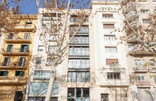 La Sagrada Familia Apartment | Chic City Retreat in the Heart of Barcelona