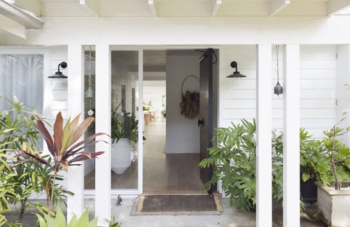 Avalon Beach House | Chic Coastal Retreat
