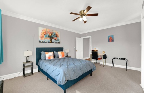 Berwyn Apartment | Chic & Cozy near ORD>MDW>DT>HOSP