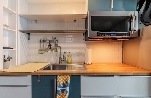 South Park Hill Apartment | Chic Deco Flat Near RiNo+More!