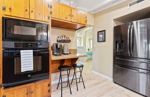 Bay Park House | Chic Escape Ping Pong Bonfires and Patio