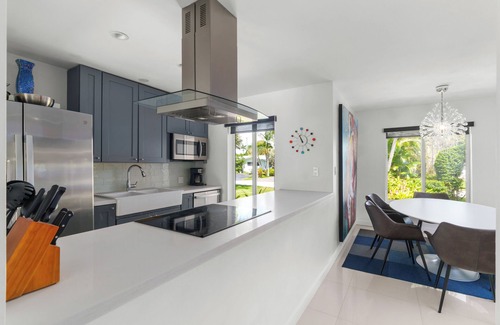 Wilton Manors House | Chic Fort Lauderdale Getaway w/Private Heated Pool