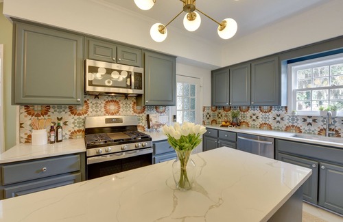 Savannah House | Chic Georgia Getaway w/Pool & Deck, Near Beaches!