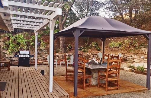 Three Rivers House | Chic Historic Cottage in the Heart of 3 Rivers - voted Best Vacation Rental 2015