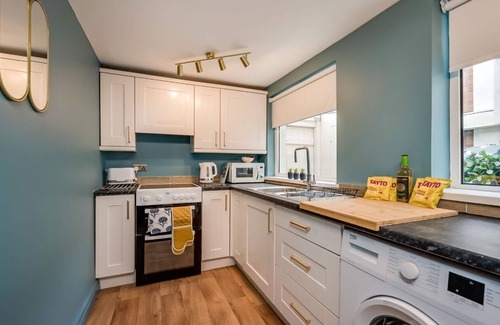 Belfast Apartment | Chic Luxe R&R by Central Belfast Apartments