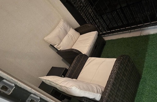 Pflugerville Apartment | Chic Luxury Lakefront 1-bedroom apartment with AC, WiFi in Pflugerville
