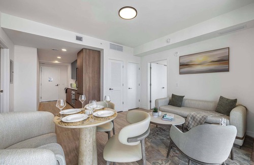 North Beach Apartment | Chic Miami Retreat Stylish 2BR Gem for 6