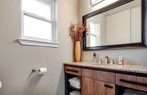 White Rock Hills House | Chic Mid-Century Modern w/pool, 10 min from downtown!