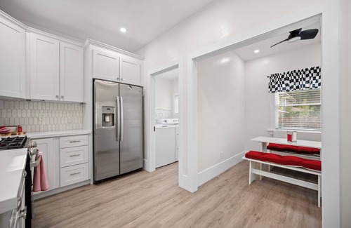 Boulevard Park House | Chic Midtown Gem Near Capitol & McKinley Parks!