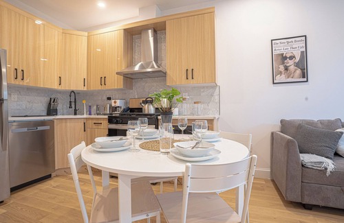 Ocean Hill Apartment | Chic & Modern 3BR Retreat in the Heart of Brooklyn