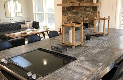 Cullowhee House | Chic Modern Mountain Cabin 220 ft of Waterfront, Dock, AC, Sleeps 12