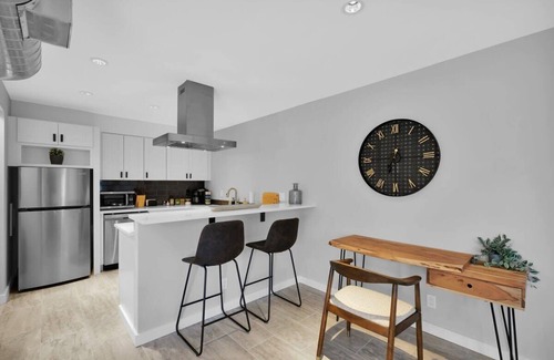 San Marco Apartment | Chic & modern studio in the heart of San Marco!