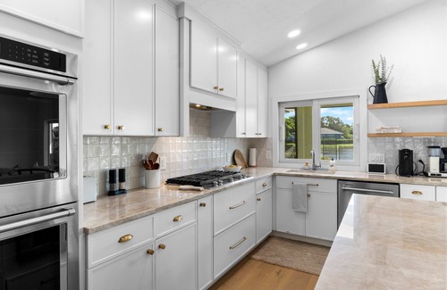 Palm River Estates House | Chic Naples Coastal Retreat – Heated Pool and Spa