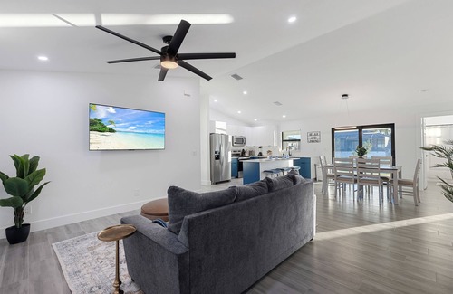 Fort Myers House | Chic Newly Built Vacation Escape with Canal view