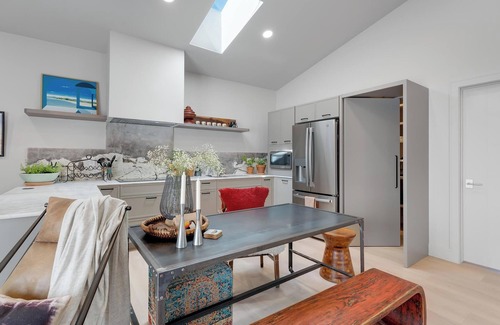 Sandy House | Chic Organic-Modern Loft with Mountain View