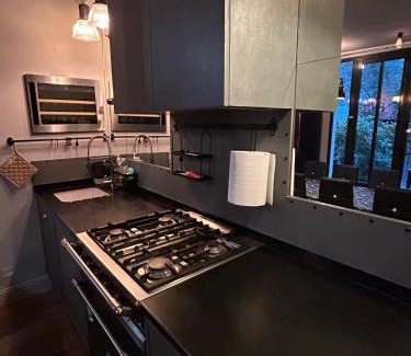 Vignerons House | Chic Parisian House, 30 min Disney