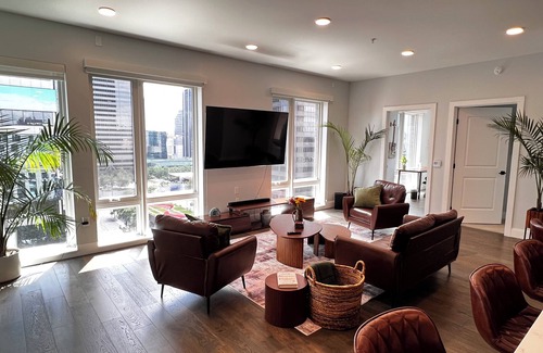 LoDo Apartment | Chic Penthouse Retreat in the Heart of Denver – Walk to Everything!