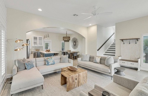 Cinnamon Shore House | Chic, Pet Friendly Home w/Fenced-In Yard & Access to Resort-Like Amenities